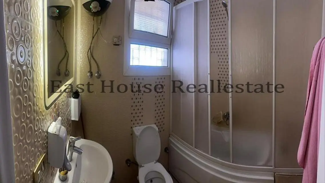 For rent furnished hotel apartment with garden B7