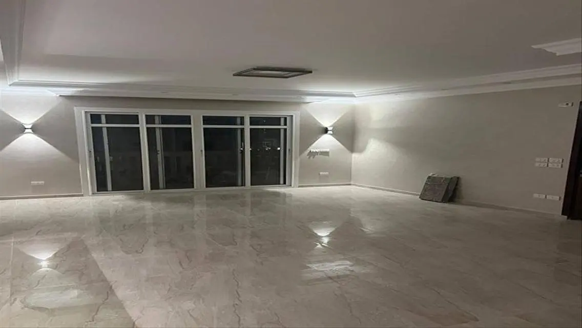 For rent your luxury apartment in Hyde Park - Fift