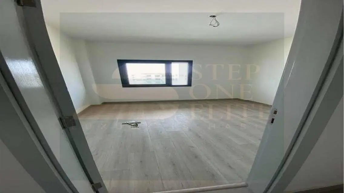 Fully finished apart immediate delivery in Shorouk