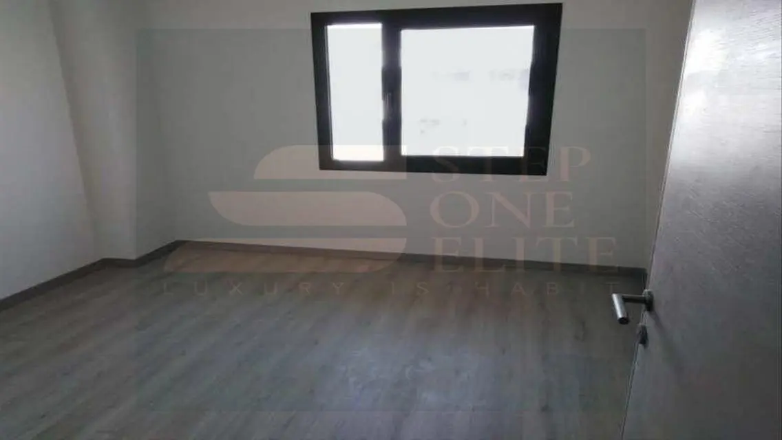 Fully finished apart immediate delivery in Shorouk