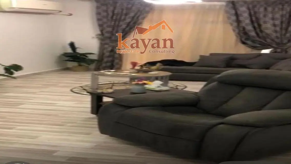 للبيع شقة اول سكن بالفرش و الاجهزة فى مدينتى