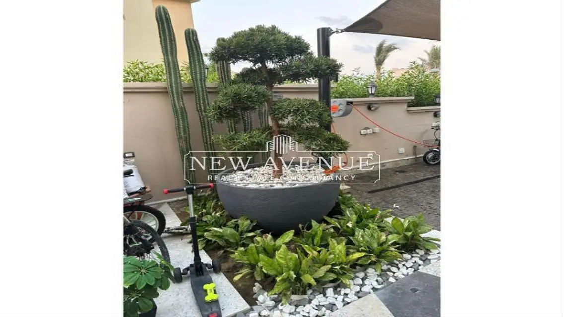 Luxury Villa for Rent with Modern Design and Private Garden