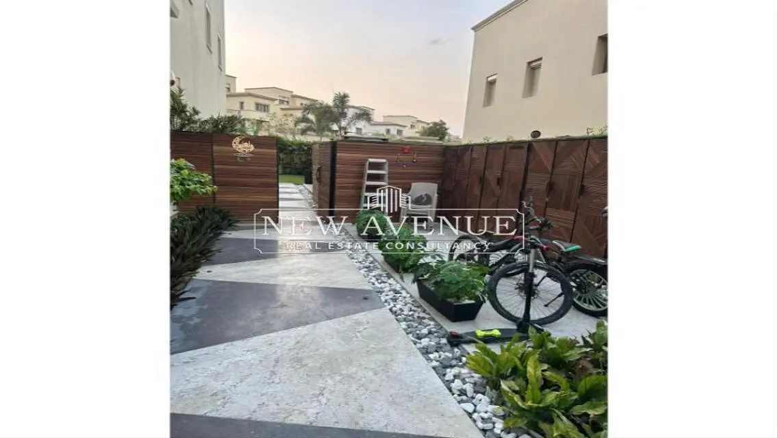 Luxury Villa for Rent with Modern Design and Private Garden