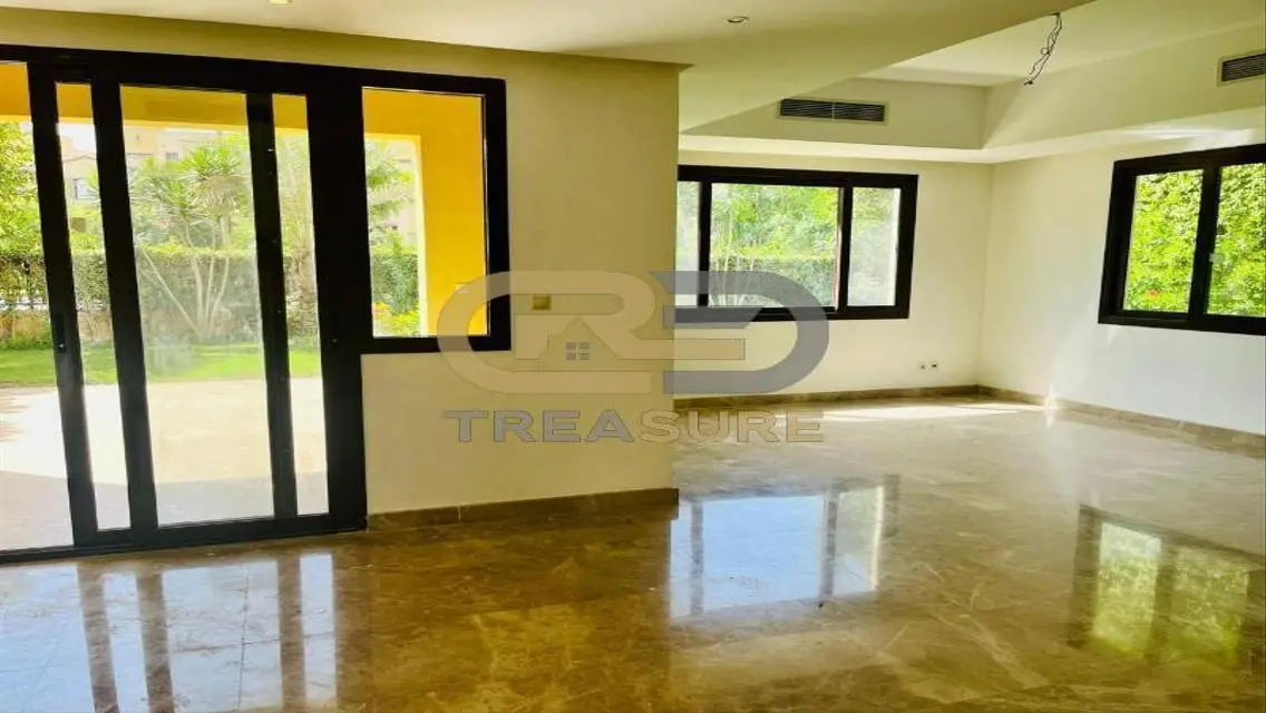 Standalone Villa for rent in Mivida Kitchen + Acs.