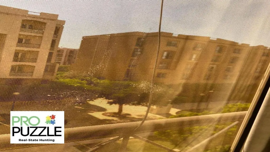 للبيع في الرحاب شقة في عمارة حديثة