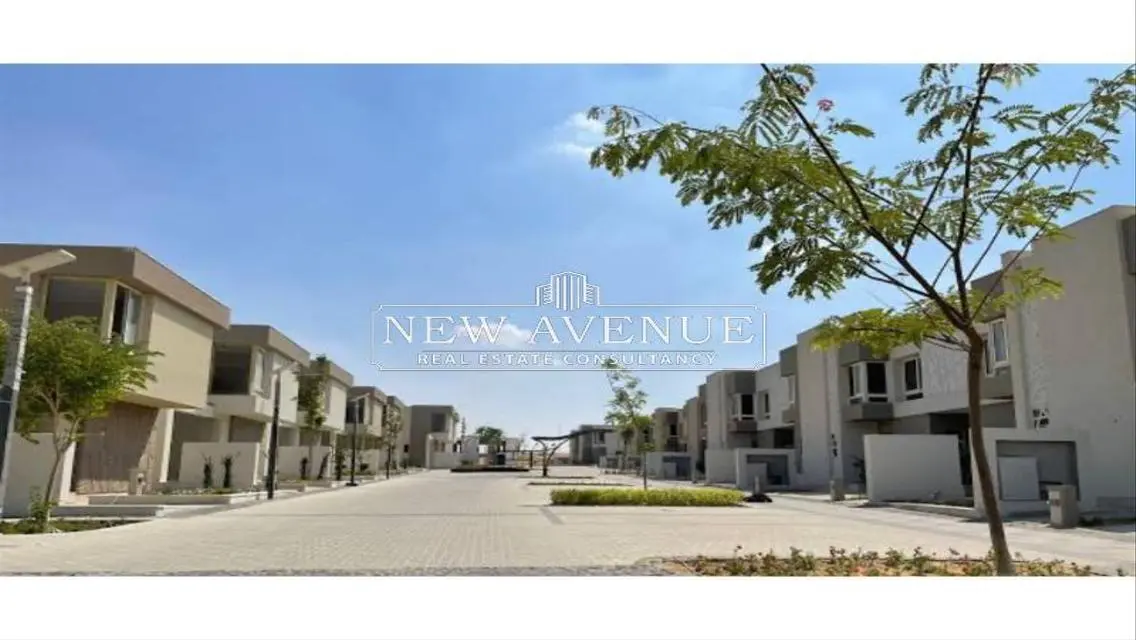 Standalone Prime location - in badya Palm Hills