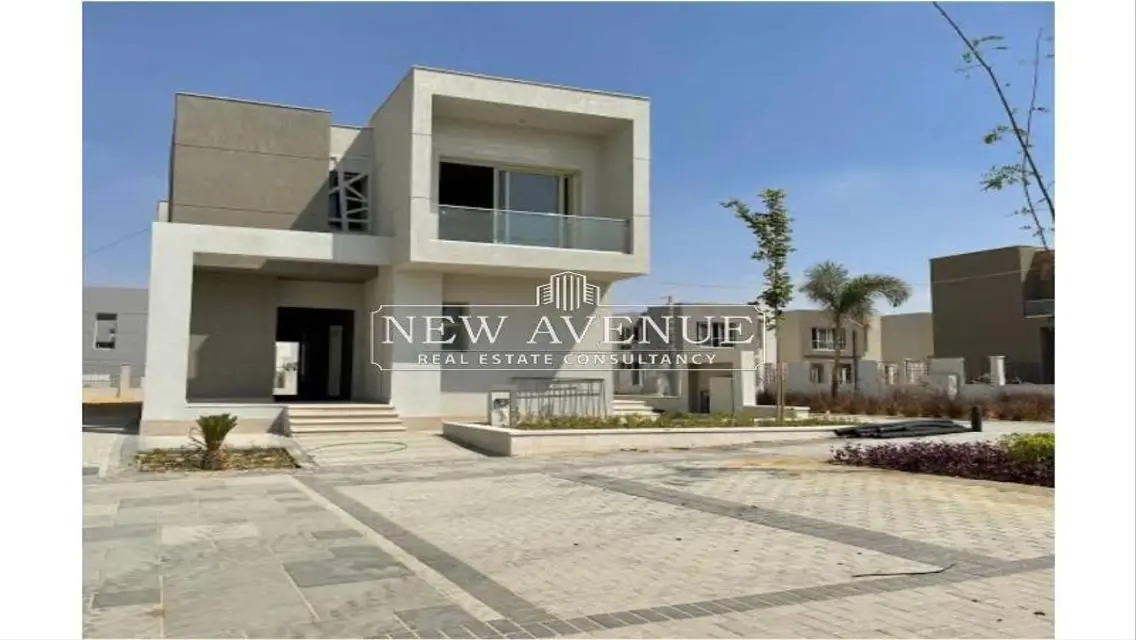 Standalone Prime location - in badya Palm Hills