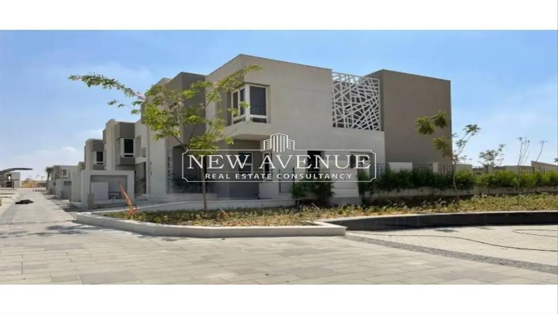 Standalone Prime location - in badya Palm Hills