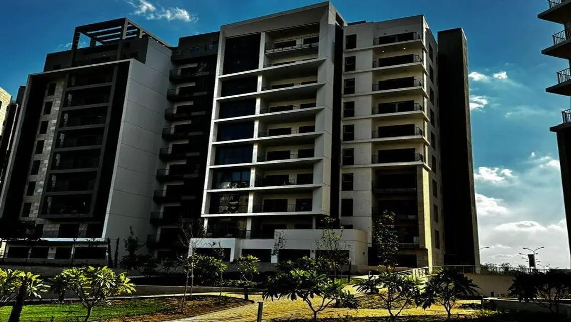 Resale Apartment 2 bedroom in Zed East C1