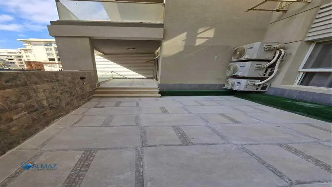 Furnished apartment for rent in Mountain View