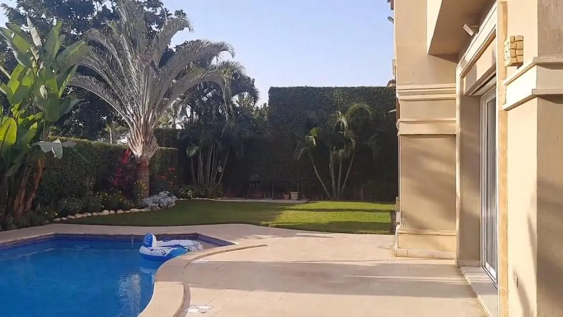 Standalone Villa for Sale in Lake View 1