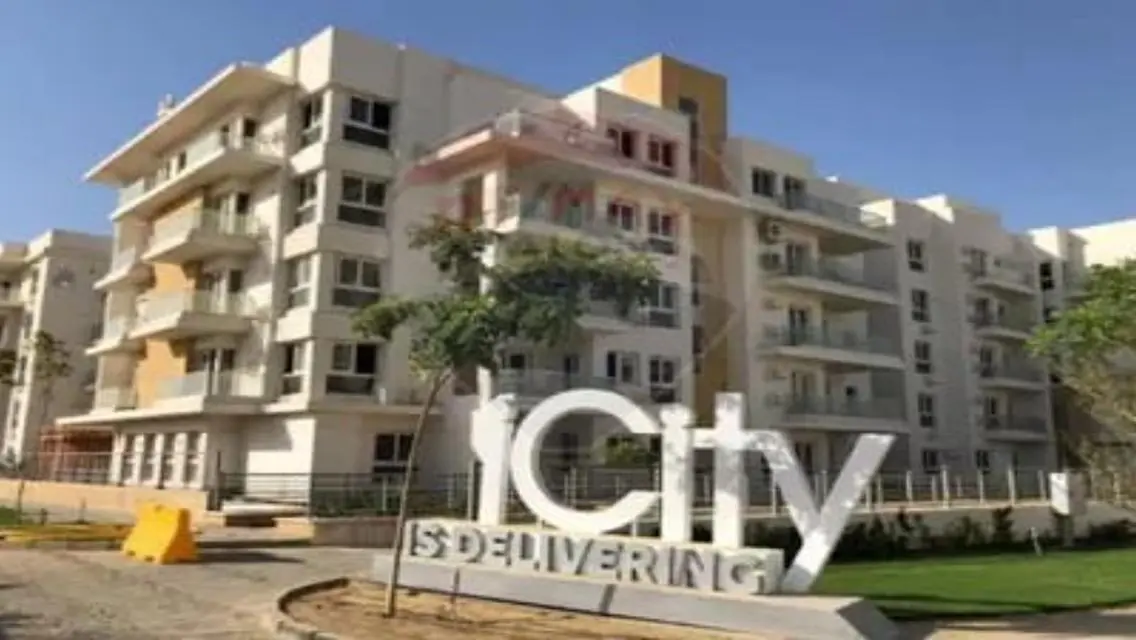 Apartment in mountain view clup park, New Cairo