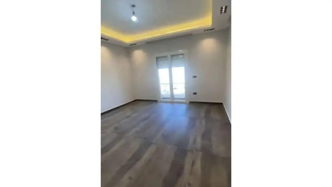 اى فيلا رووف للايجار في ماونتن فيو هايد بارك