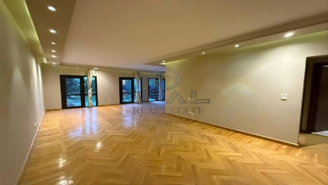 Apartment in Garden Westown (appliances + air cond