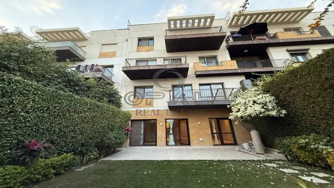 Apartment in Garden Westown (appliances + air cond
