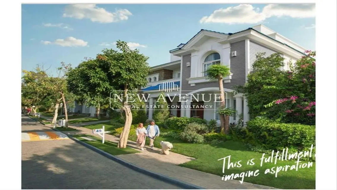 Luxurious House with Garden and Security