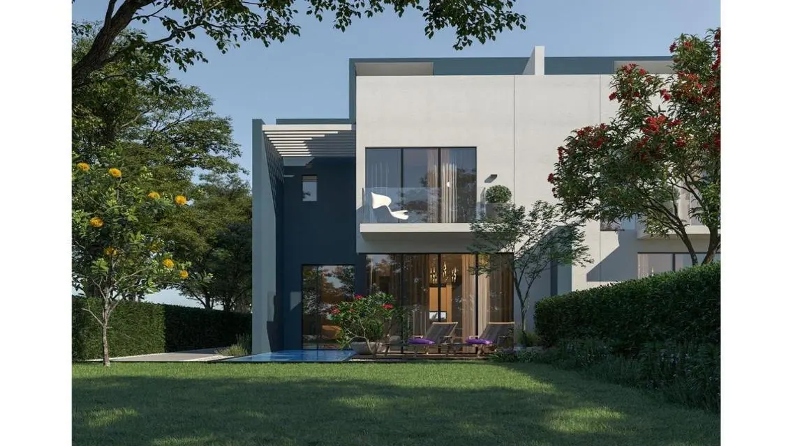 Stunning Home with Private Garden and Balcony