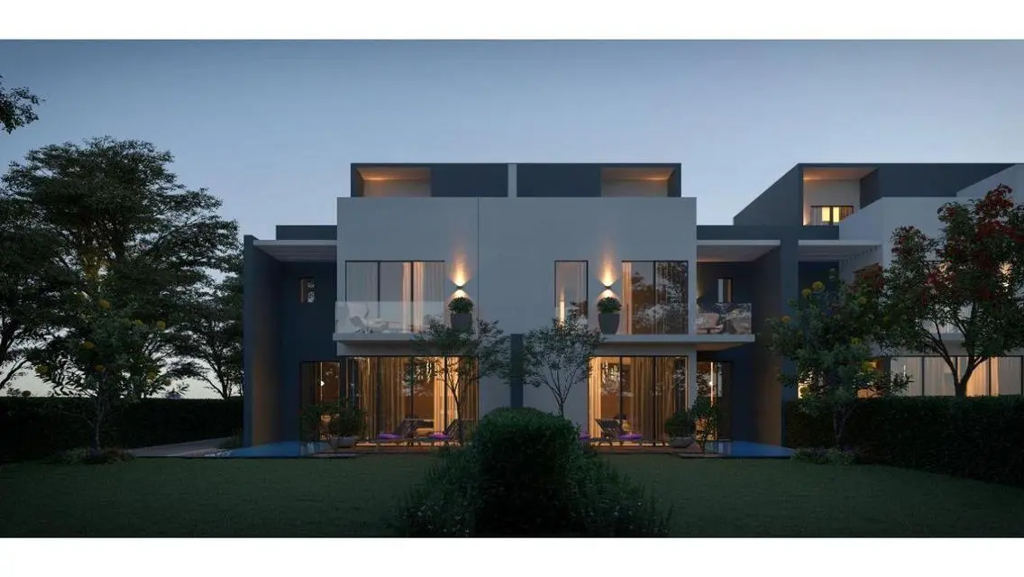 Stunning Home with Private Garden and Balcony