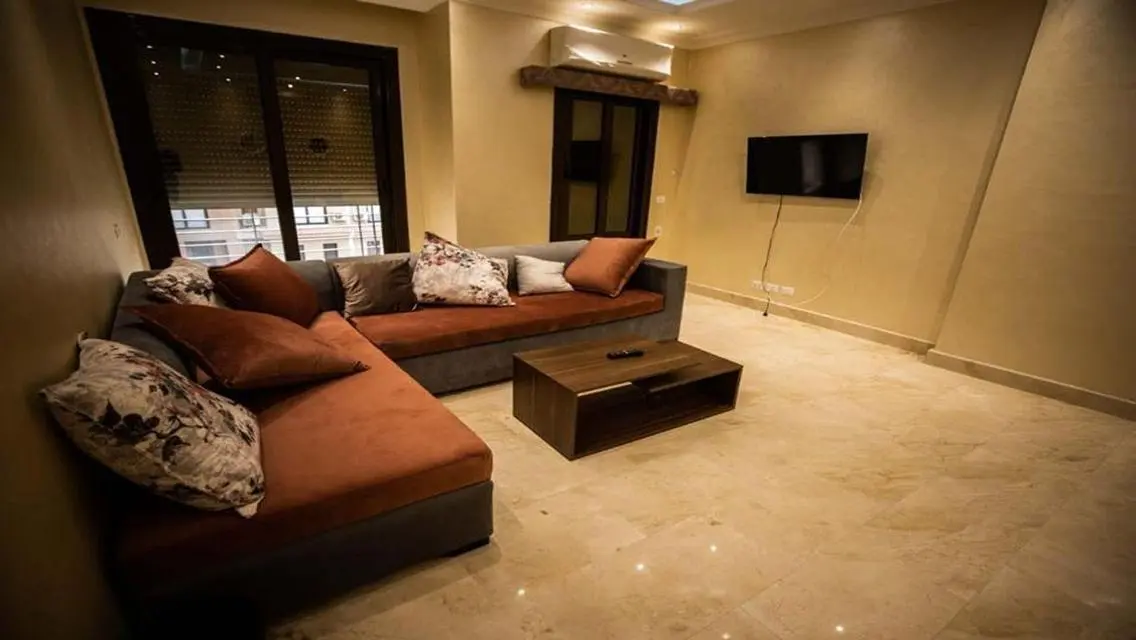 Caza sodic  B H 2bedrooms fully furnished modern