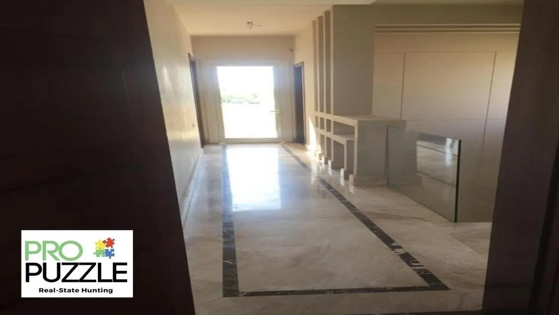 For Rent: Standalone Villa in Mivida Compound
