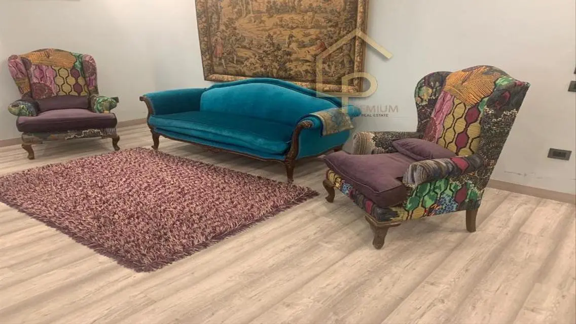 شقة بجاردن للإيجار بالفرش في كمبوند زايد ريجينسي
