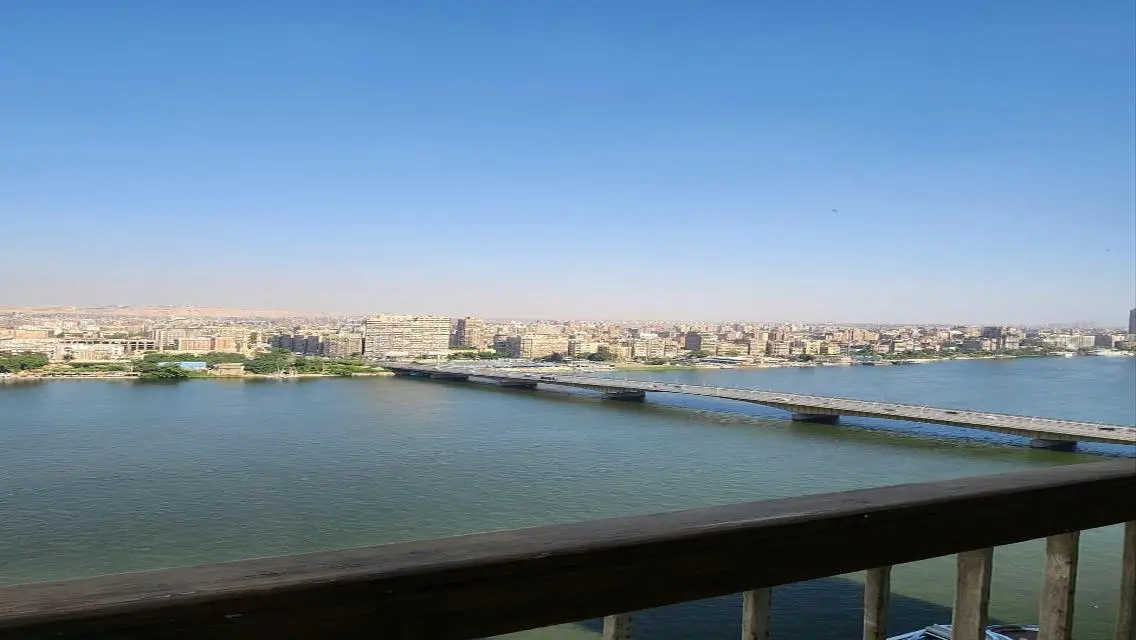 للسفارت والاجانب شقة فندقية للبيع 360م فى ش النيل