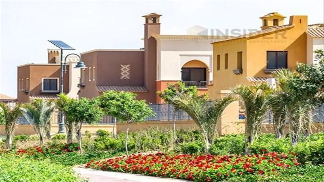 Luxurious Apartment with Private Garden and Spacious Area
