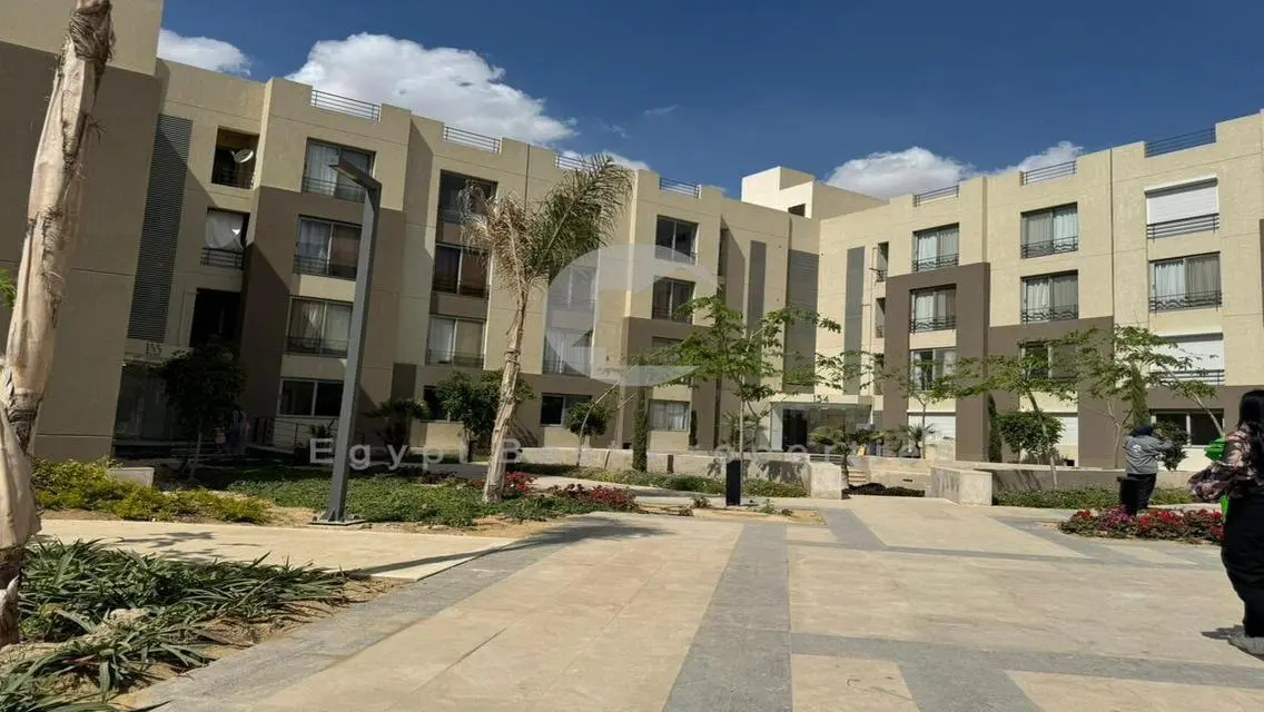 Apartment For Sale In Palm Parks With Garden