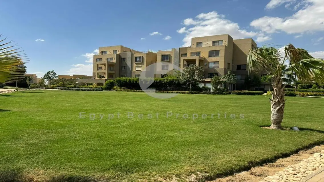 Apartment For Sale In Palm Parks With Garden