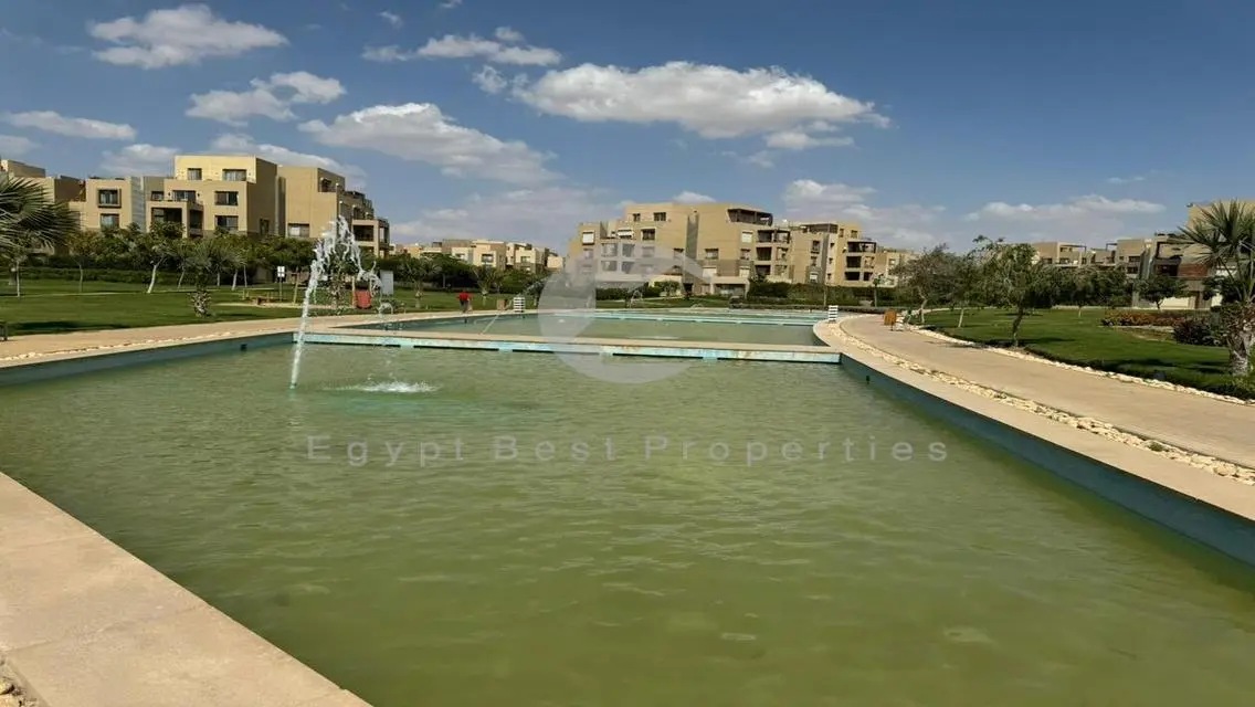 Apartment For Sale In Palm Parks With Garden