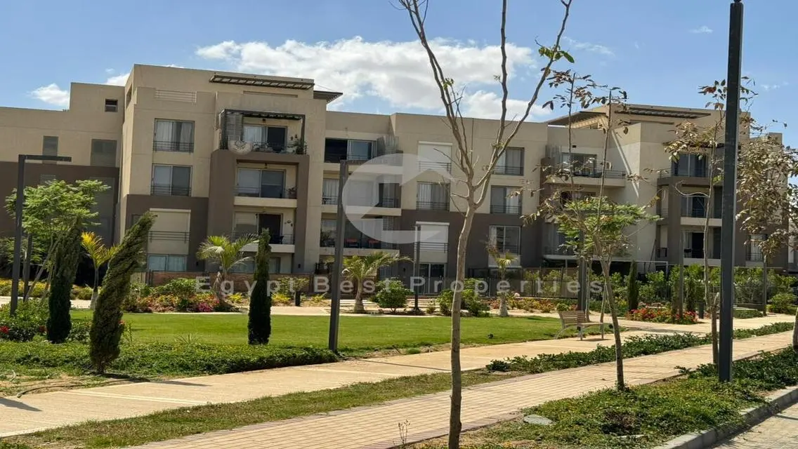 Apartment For Sale In Palm Parks With Garden