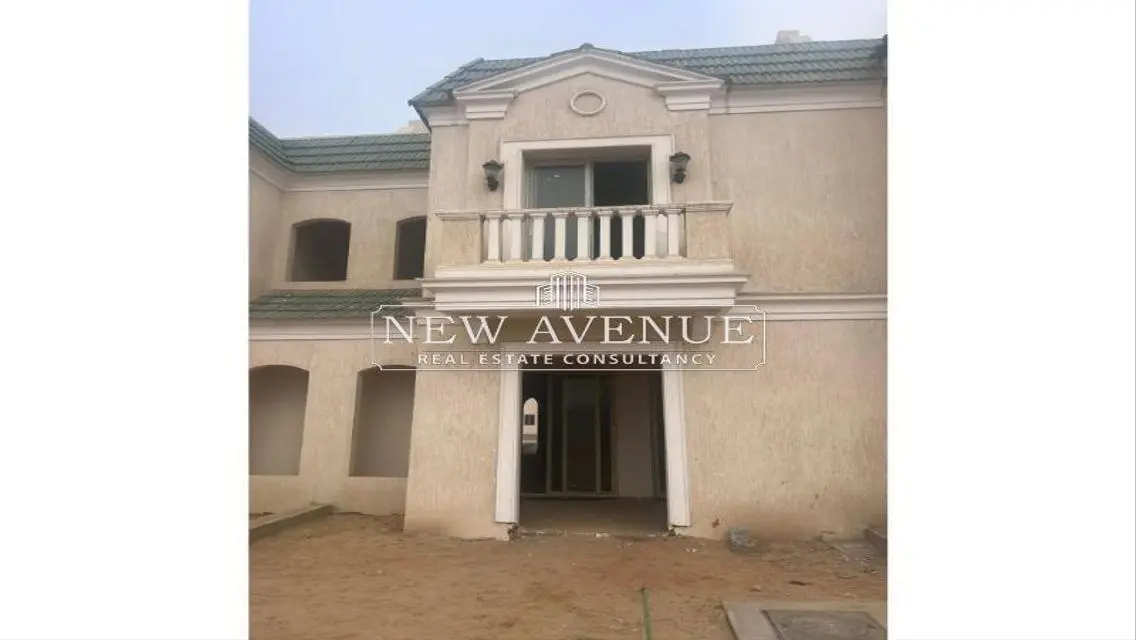Townhouse middle Prime location in Lavenir