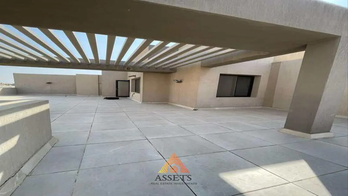 Luxury Villa for Sale with Amenities in the Heart of the City
