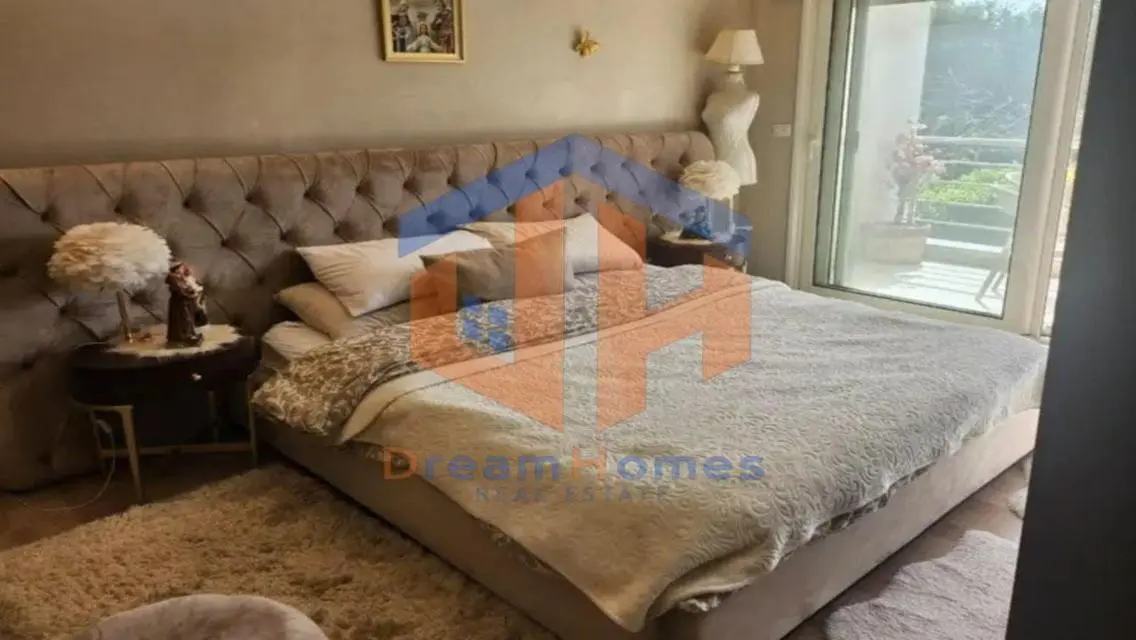 تاون هاوس للبيع في مدينتى تشطيبات خاصه