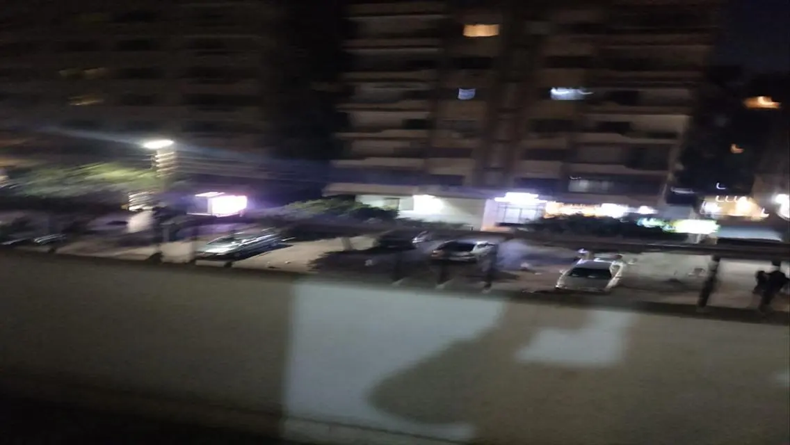 شقة للايجار مكن الثورة سكني او ادارى