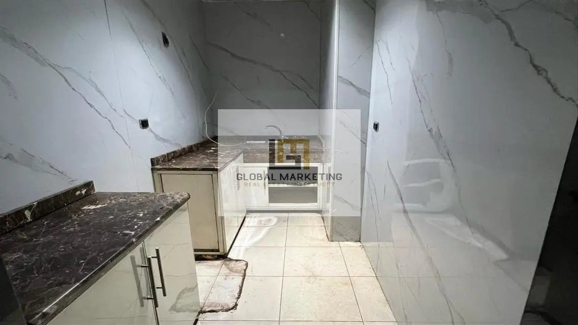 Finished Office 340m For Rent in South Teseen