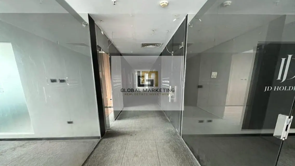 Finished Office 340m For Rent in South Teseen