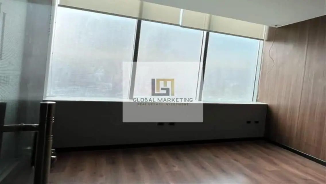 Finished Office 340m For Rent in South Teseen