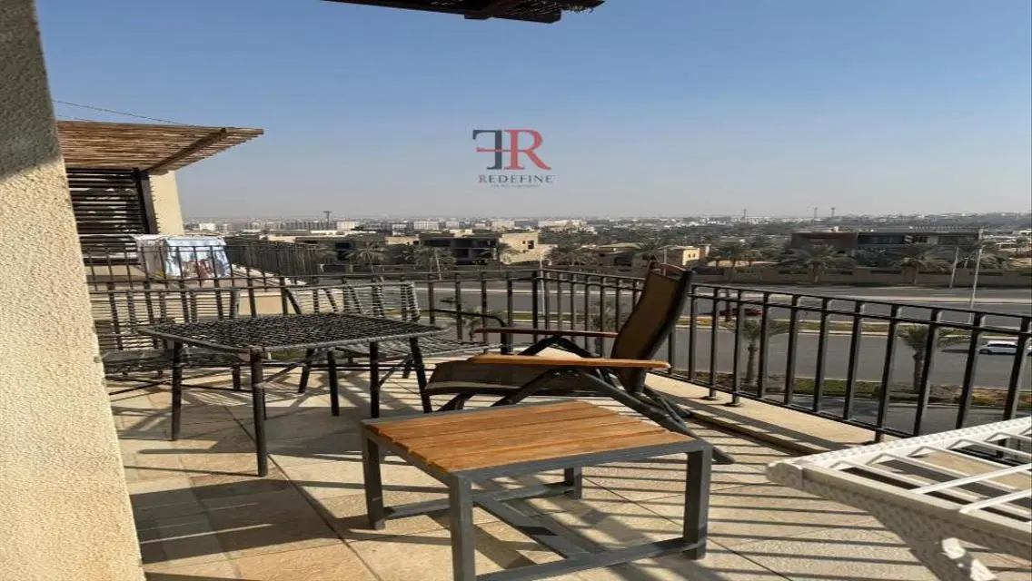 Apartment With Modern Furniture At Eastown