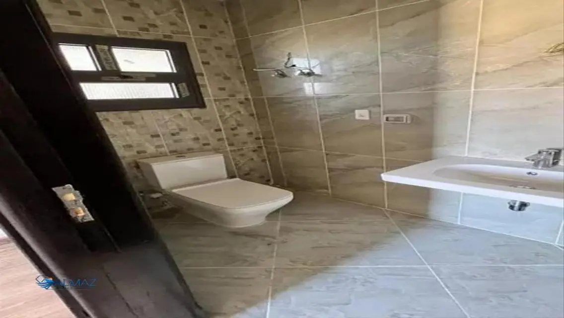 شقه للبيع بكمبوند ديار المخابرات في التجمع الخامس