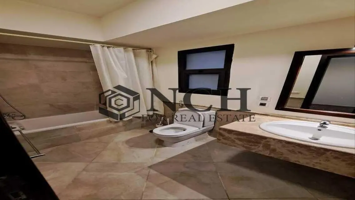 LUXURIOUS APT 200M 3BED, KITCHEN - ACS | FIRST USE