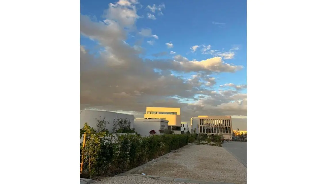 Administrative building for sale (O Business)