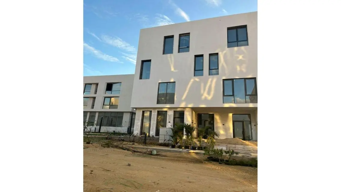 Administrative building for sale (O Business)