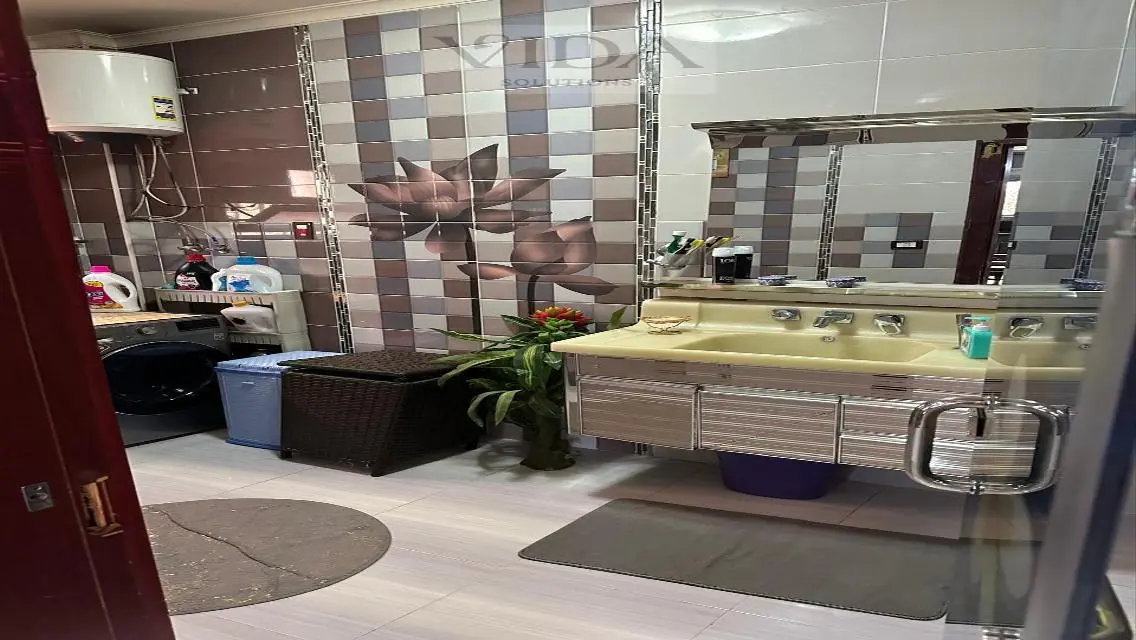 Villa 360m for sale in West Sumed Ultra Super Lux