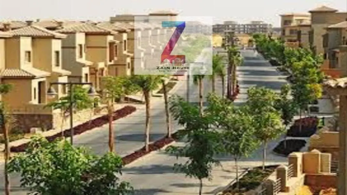 Distinctive duplex with panoramic view, second num