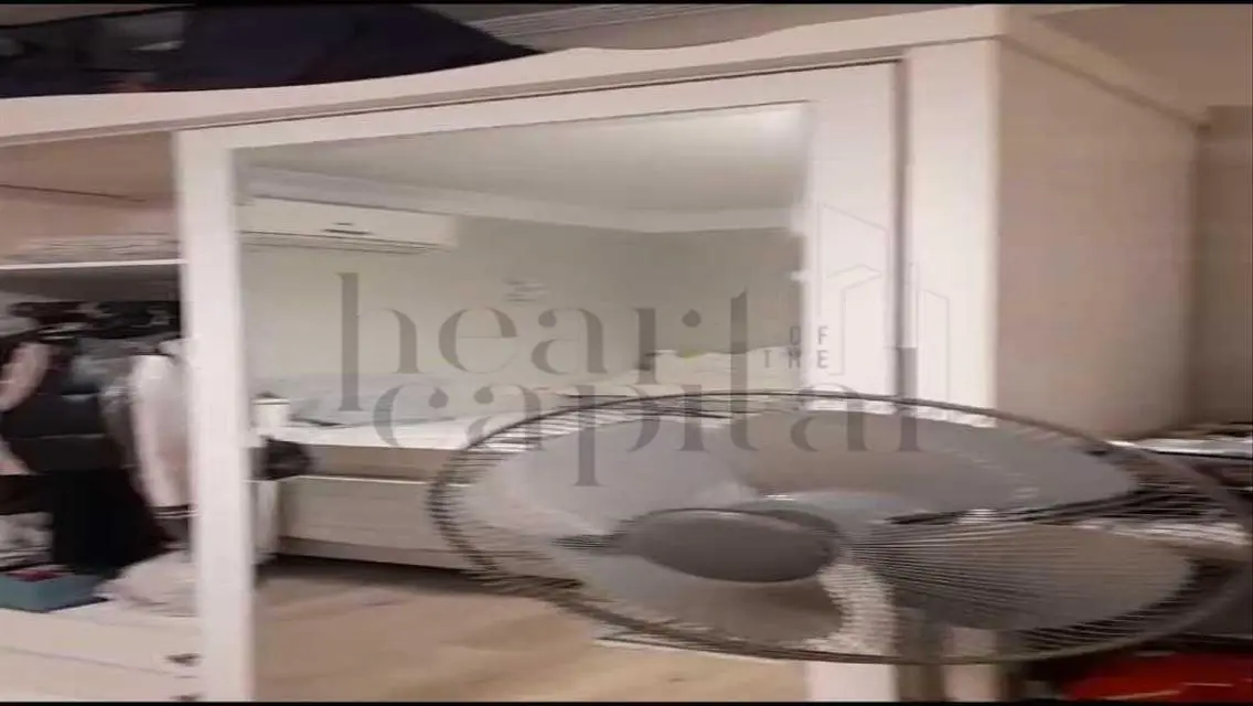 Middle Townhouse for Sale in Al Maqsed