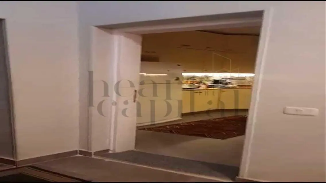 Middle Townhouse for Sale in Al Maqsed