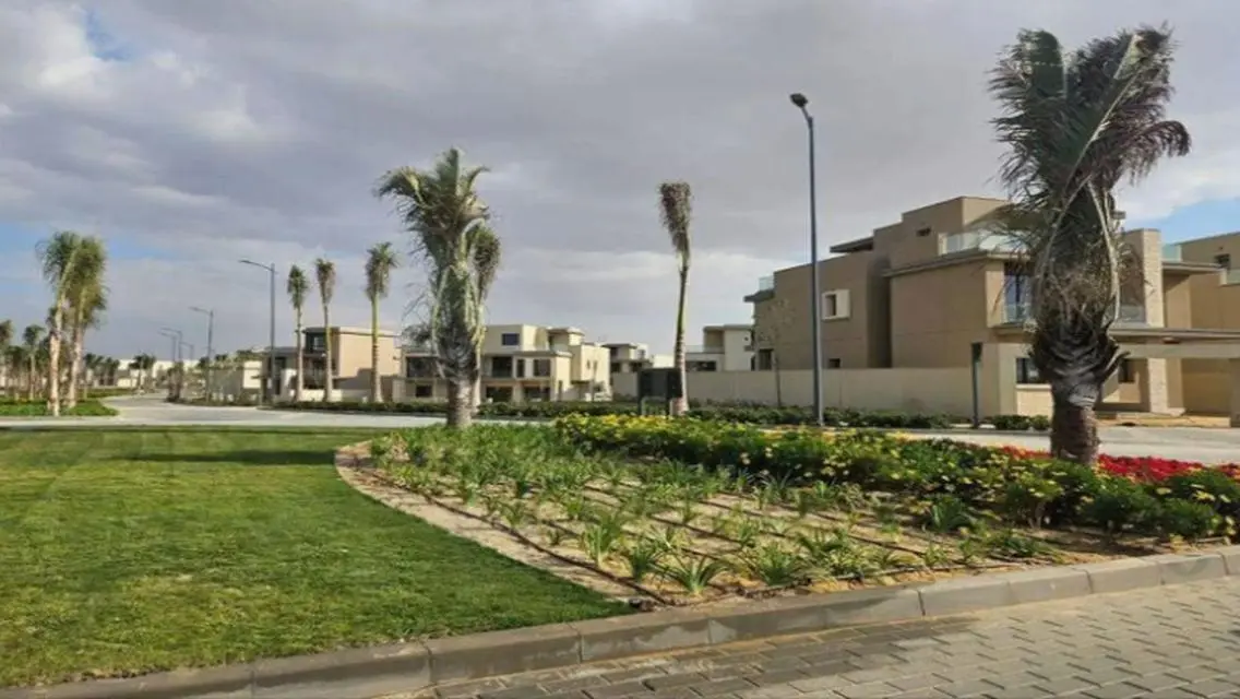 Villa Ready to move in Sodic near Sphinx airport