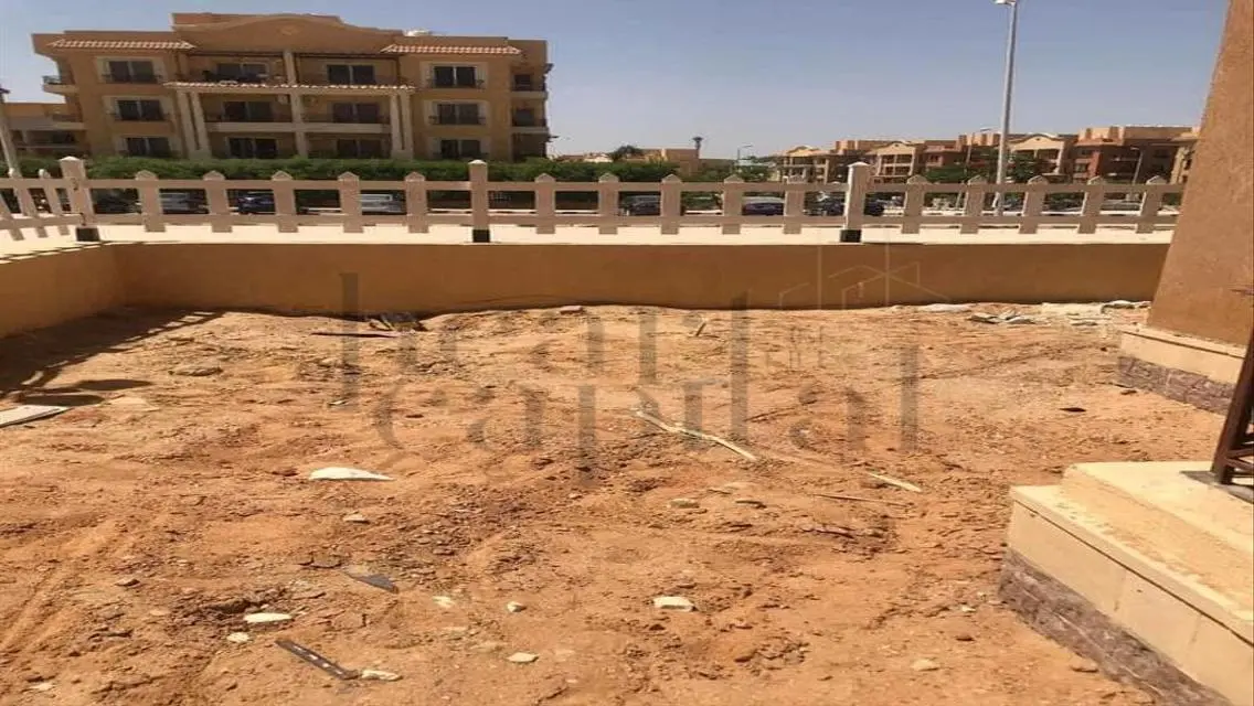 توين هاوس للبيع في نيو جيزة - فيو مباشر على الجولف