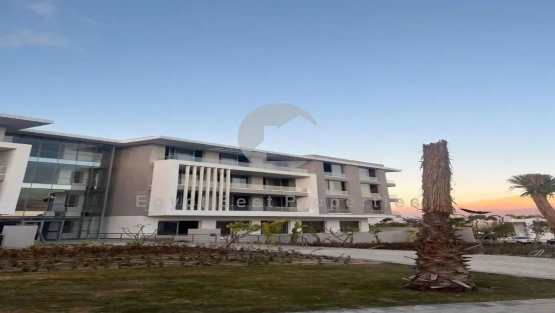 Villa Near Delivery/ Under Market Price/ Open View